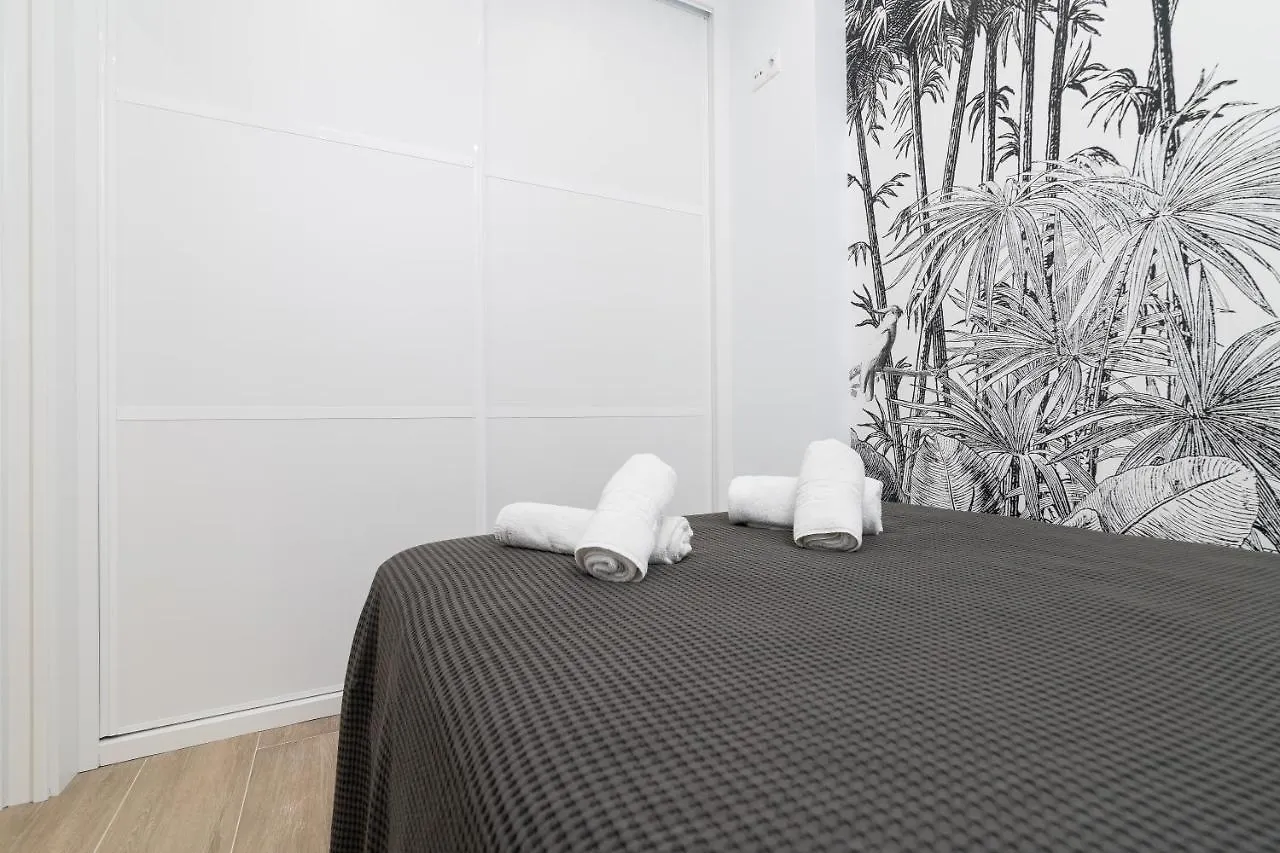 Apartment Oleholidays 412 Romana Playa Primera Linea Playa Marbella